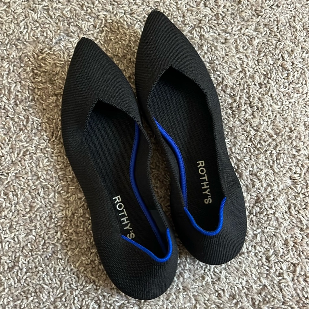 Rothy’s The Point in Black, Size 10